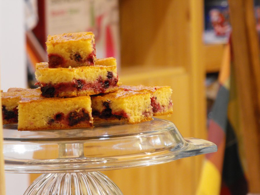 gyümölcsös piskóta